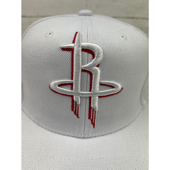 Houston Rockets Mitchell & Ness Snapback Hat NBA Basketball Fan Apparel - Picture 2 of 8